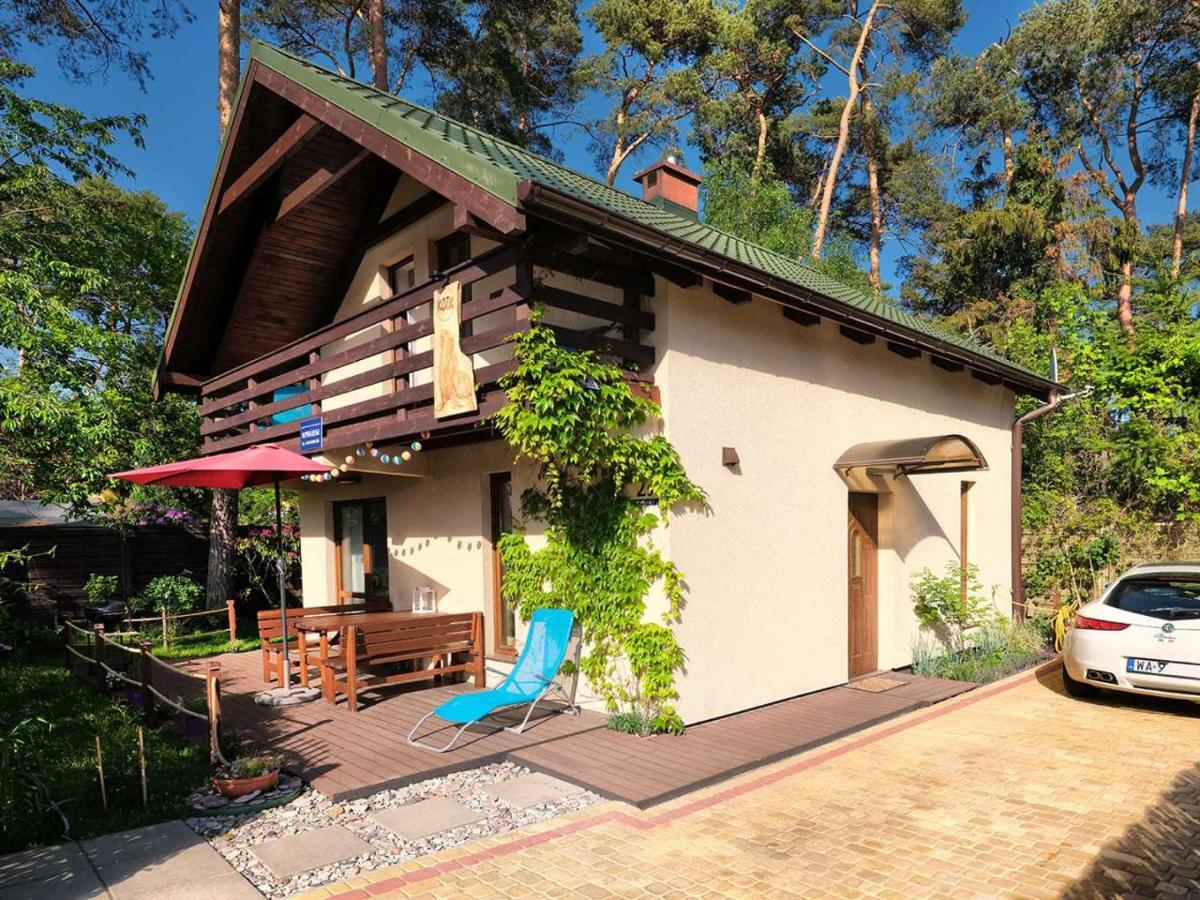 Dom Kotik W Lukecinie Villa Ngoại thất bức ảnh